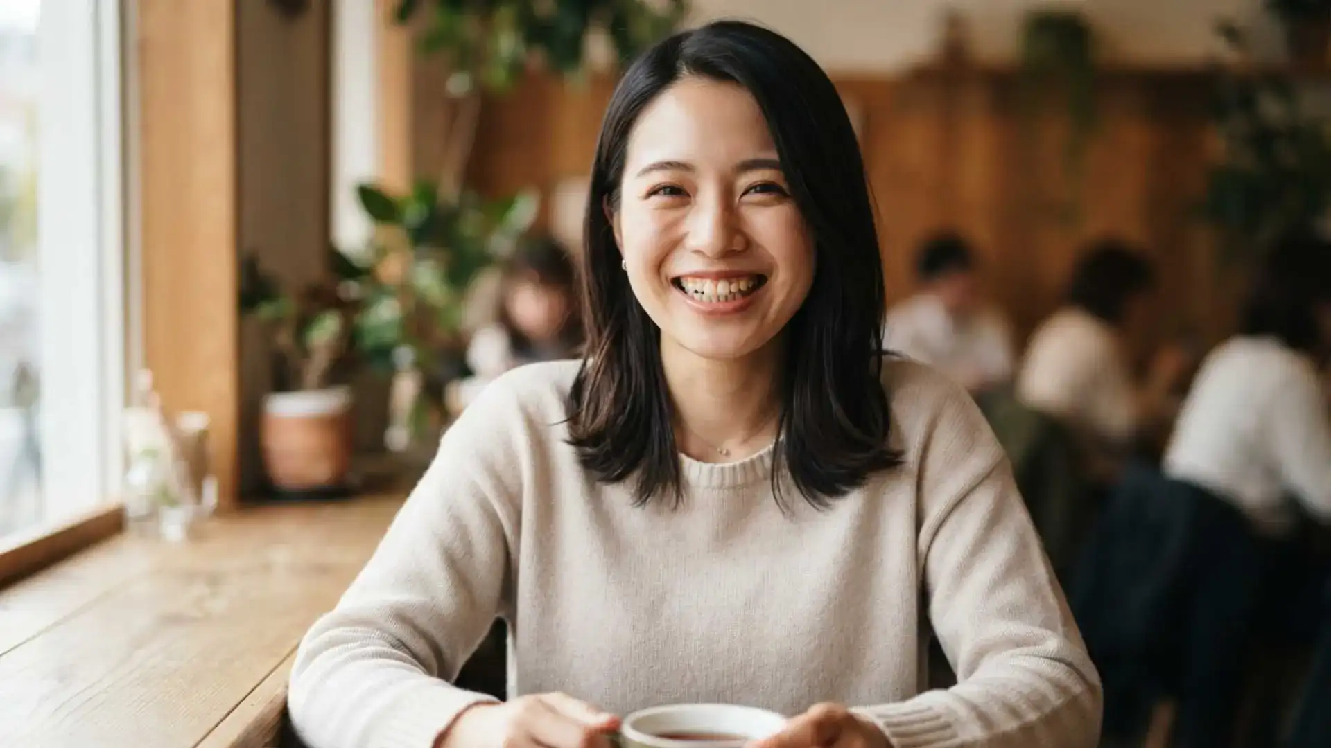 歯並びコンプレックスで笑えない・お金ない人の現実的な解決策とは